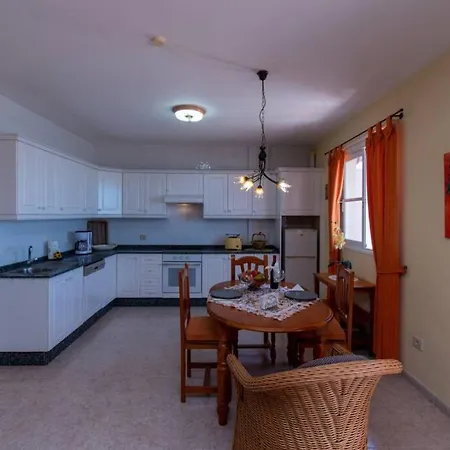 Apartment Penthouse Heidi Caleta de Interian