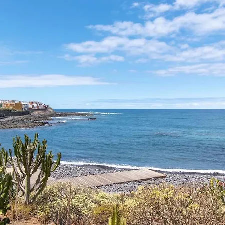 Penthouse Heidi Apartment Caleta de Interian