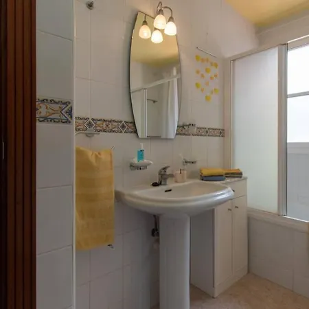 Penthouse Heidi アパート Caleta de Interián